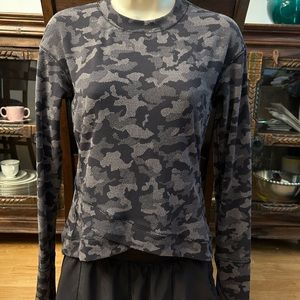 Lululemon “Runderful” Long Sleeve Shirt